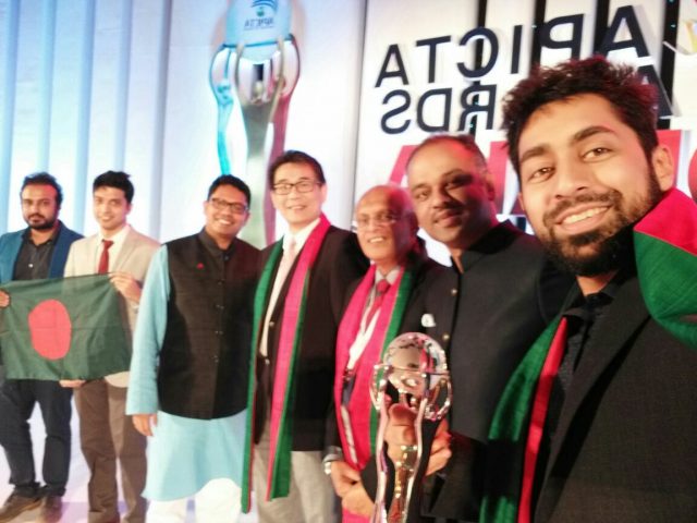 The APICTA 2017 Award. With some important people and me.